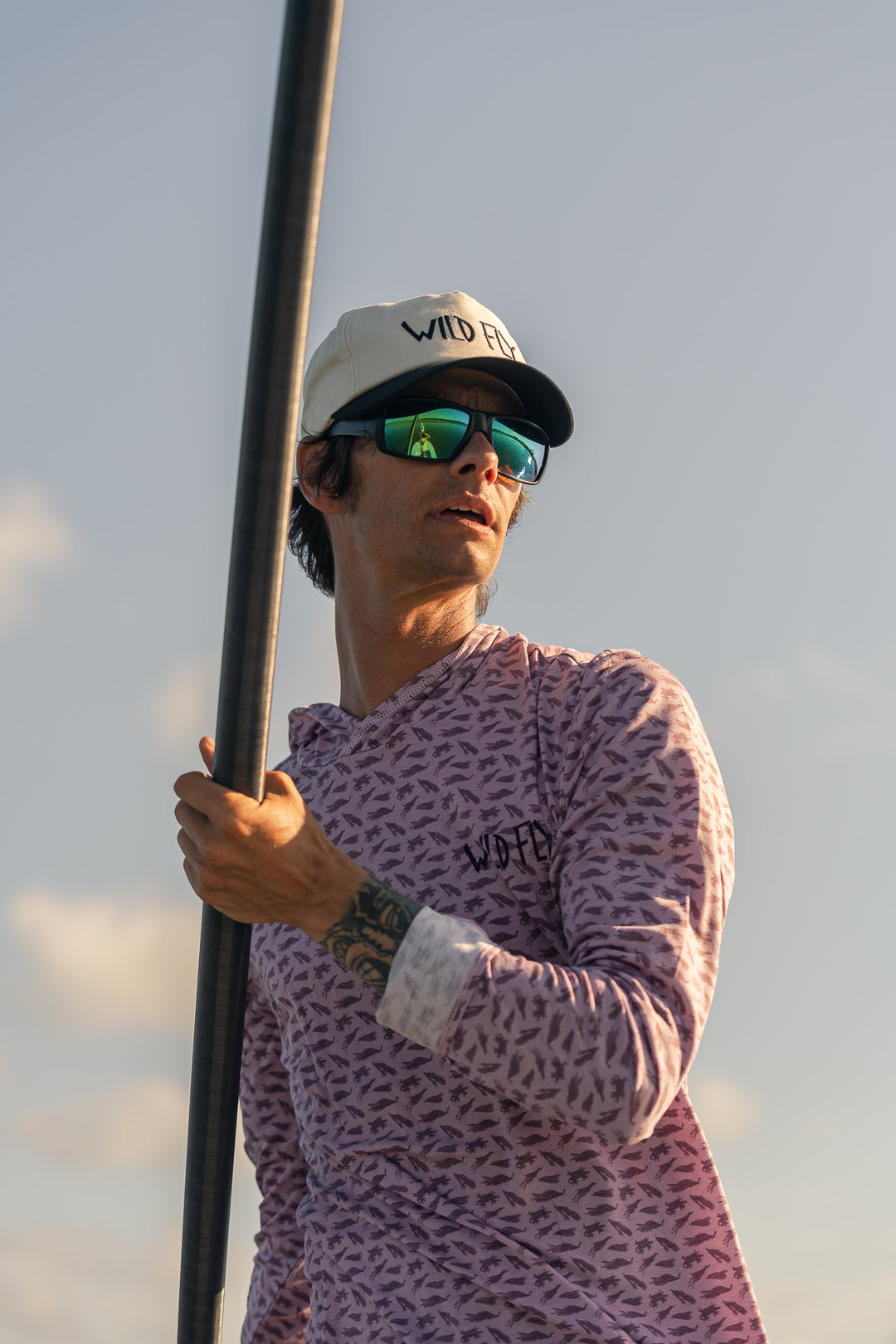 Saltwater Fly Essentials Sun Hoodie - Berry