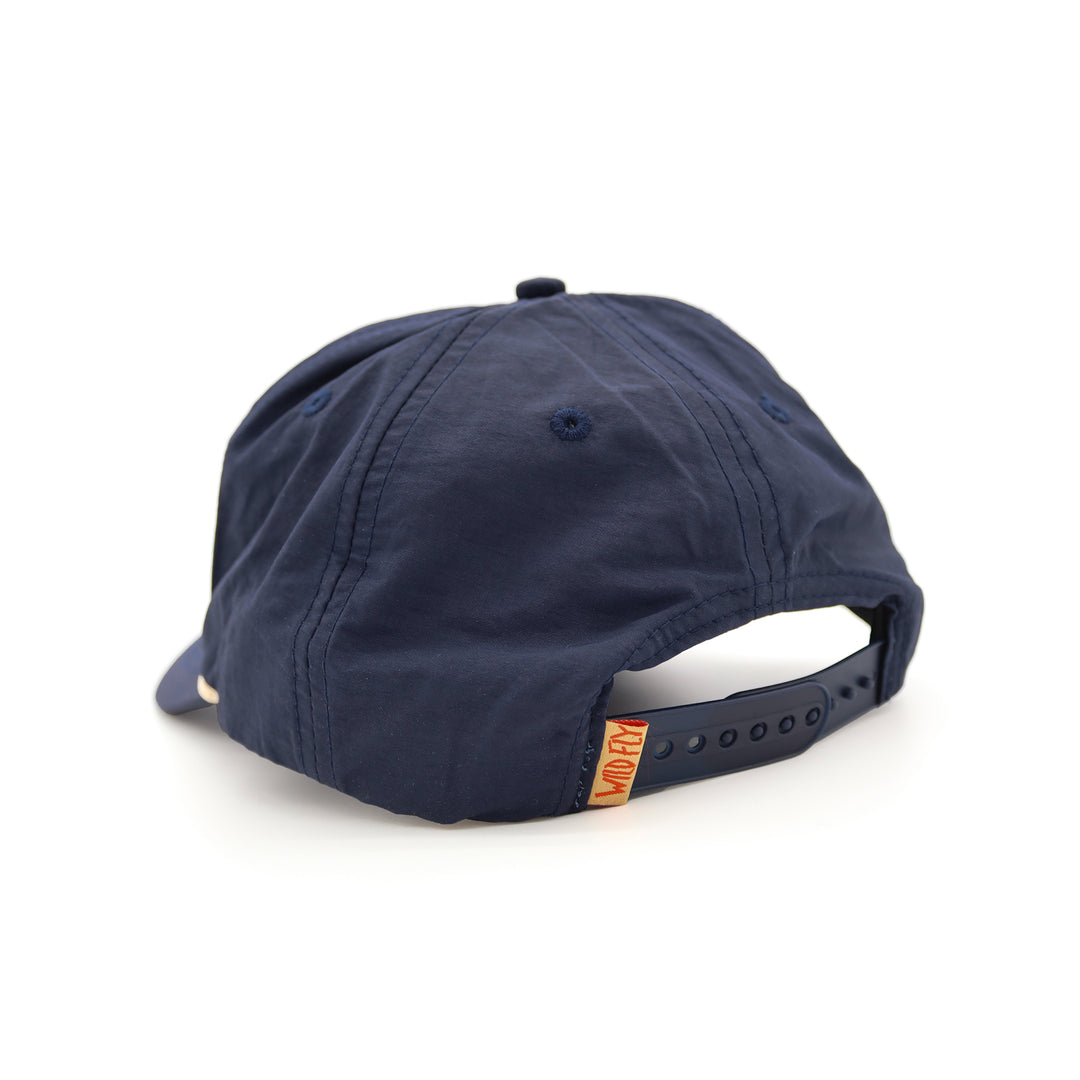 Mountain Roamer Performance Hat - Navy